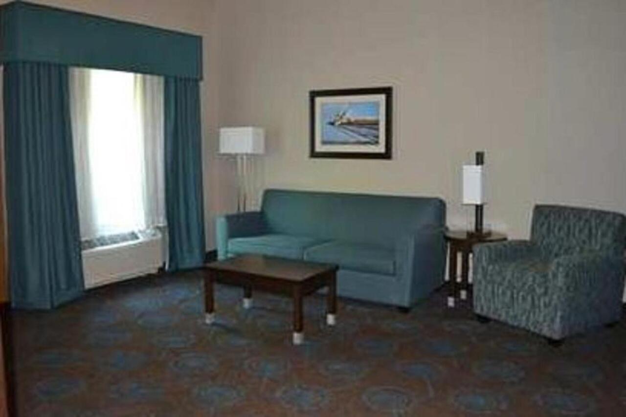 Hampton Inn & Suites Aberdeen/Apg South Edgewood Exteriör bild