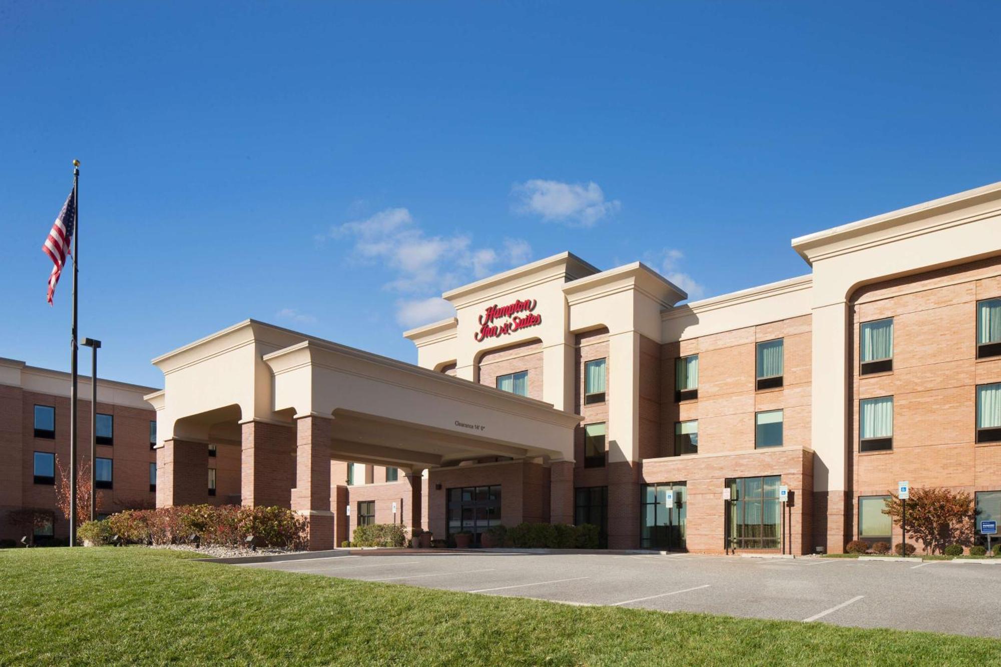 Hampton Inn & Suites Aberdeen/Apg South Edgewood Exteriör bild